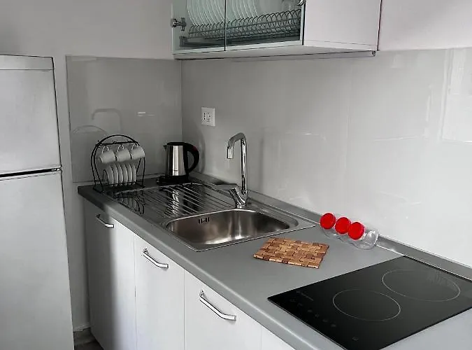 Apartment Perdja I Velipoje